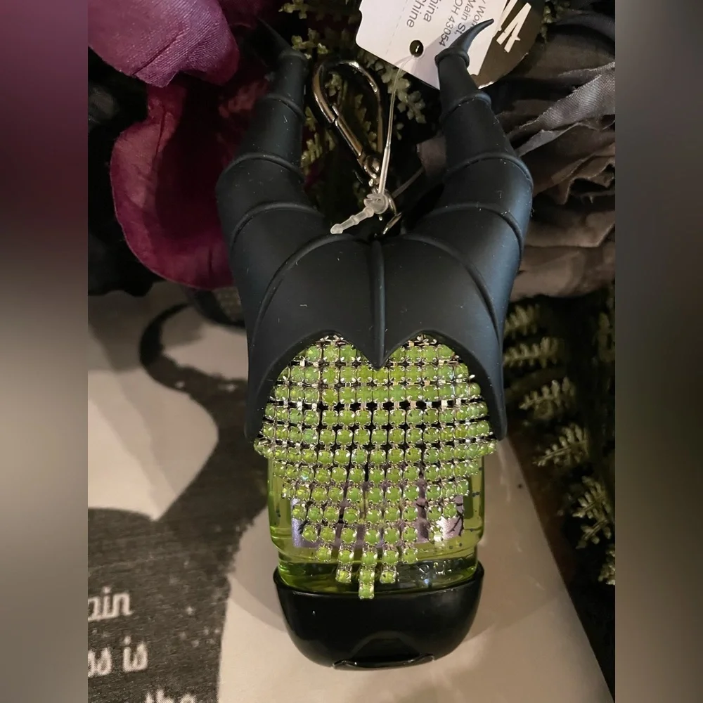 BATH & BODY WORKS Maleficent Glow-In-The-Dark PocketBac Holder & Hand Sanitizer